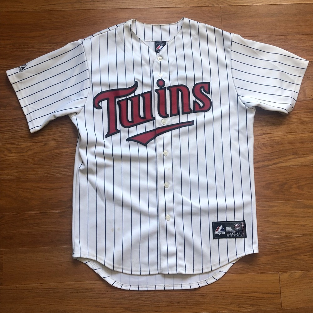 Joe Mauer Twins jersey. Men’s M